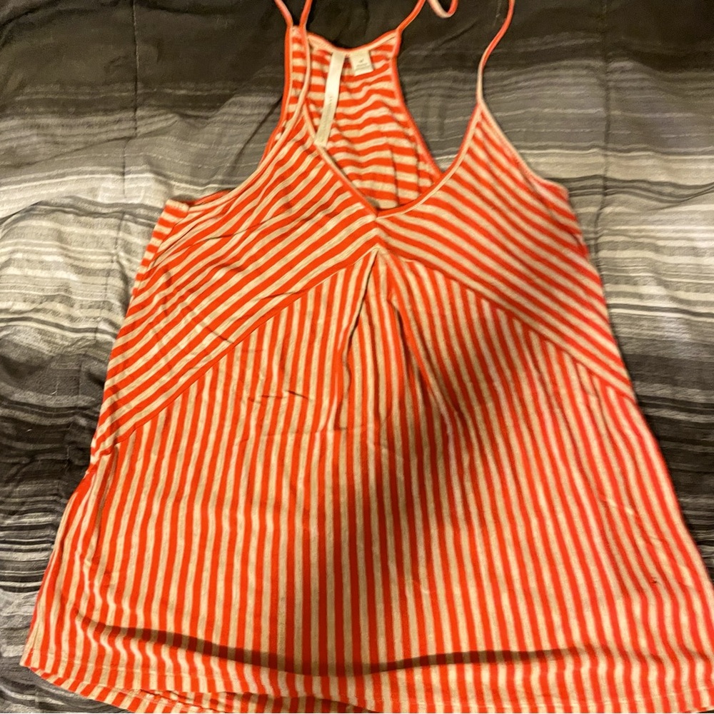 Sleeveless top